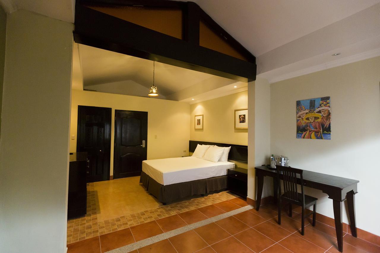 Hotel Los Altos Esteli Exterior photo